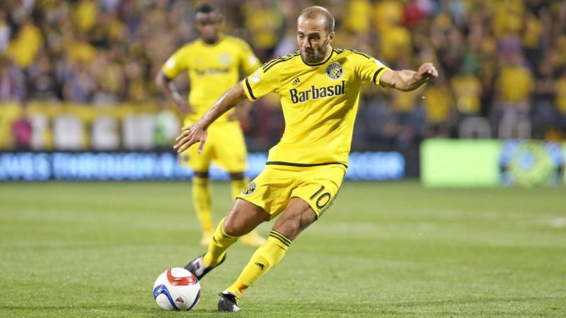 Beşiktaş'ın eski forveti Federico Higuain 1 günlük sözleşme imzaladı