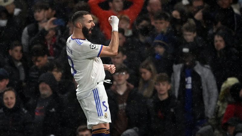 Karim Benzema'dan rekor üzerine rekor