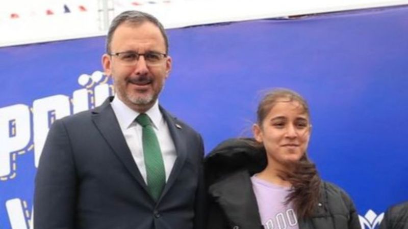 Gençlik ve Spor Bakanı Kasapoğlu, Merve Akpınar'la Şanlıurfa'da buluştu