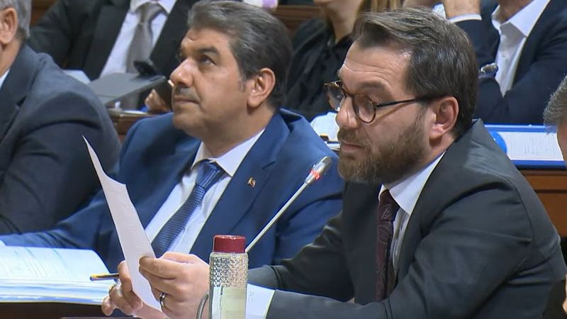 AK Parti, öğrenci zammının geri çekilmesi için teklif verdi