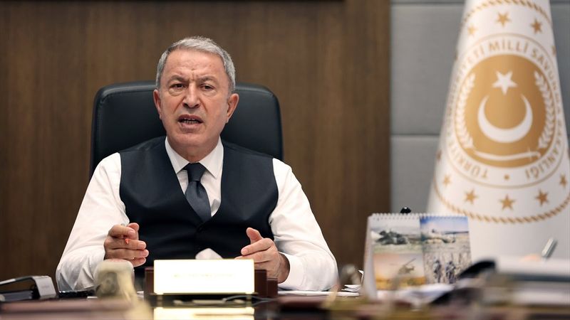 Hulusi Akar: Mayınla mücadelemiz başarıyla devam ediyor