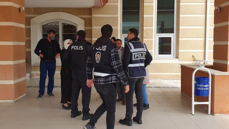 Kastamonu'da kuzenini kafasına baltayla vurarak öldüren zanlıya 15 yıl hapis
