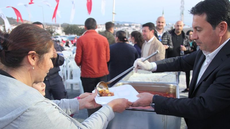 Bodrum'da 2 yıl aradan sonra iftar sofrasında buluştular