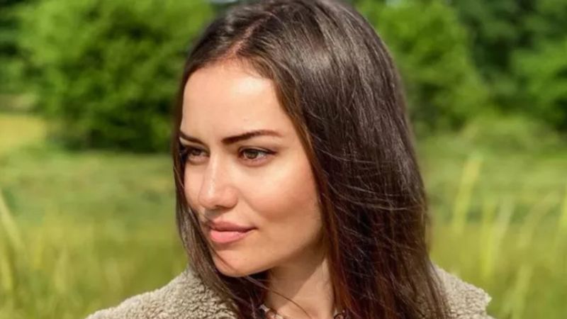 Fahriye Evcen'in kırmızı dudakları ve derin dekoltesi 'Burak aklını kaçıracak' dedirtti! 'Osman Bey'in hatunu'