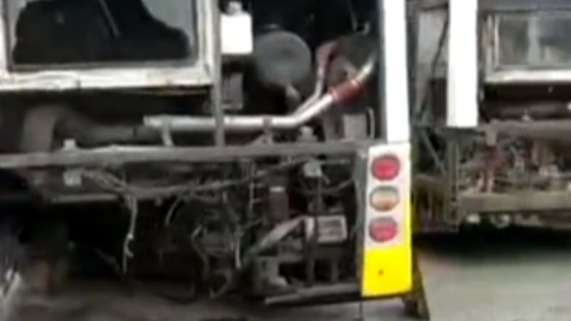 İETT araçları garajlarda çürümeye terk edildi