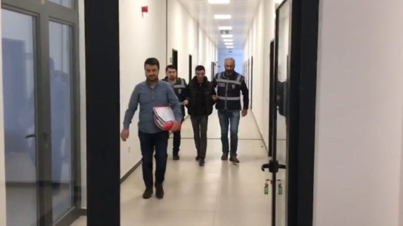 Kocaeli'de 300 bin liralık saat ve telefon çalan şahıs İstanbul'da yakalandı