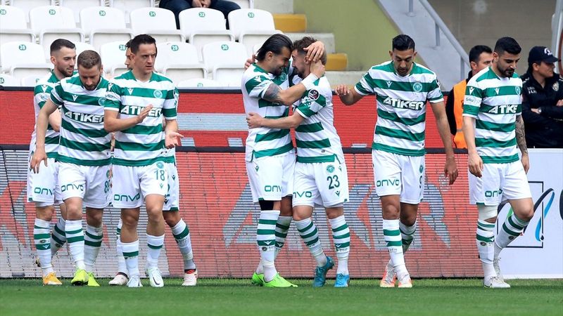 Konyaspor, Gaziantep'i 4 golle mağlup etti
