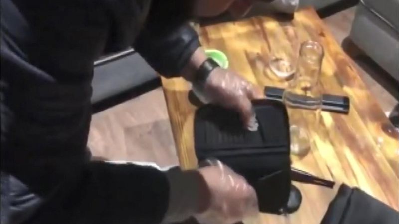 Taksiyle uyuşturucu ticaretine operasyon: 4 gözaltı