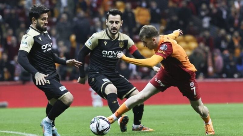 Kerem Aktürkoğlu: Büyüklerime saygısızlık yapmam