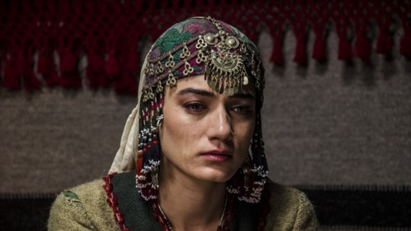 Diriliş Ertuğrul'da Turgut'un Aykız'ı değişimiyle 'Yaşlanmışsın be' dedirtti! Diziyle alakası kalmamış...