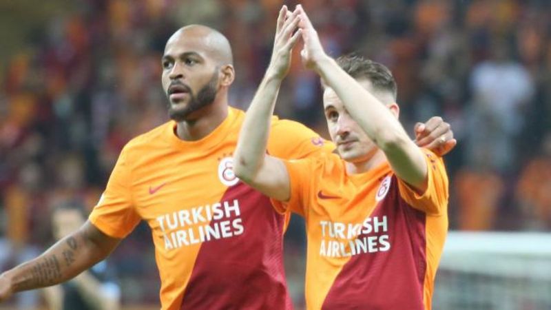 Galatasaray'da borçlar için mecburi transfer