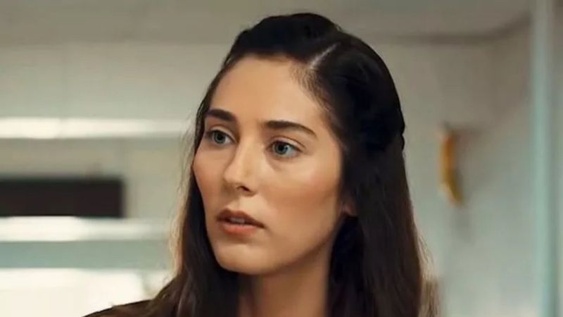 Gönül Dağı'nın Elif'i bacak dekolteli elbisesiyle nabız değiştirdi! 'Diziyle alakası yokmuş...