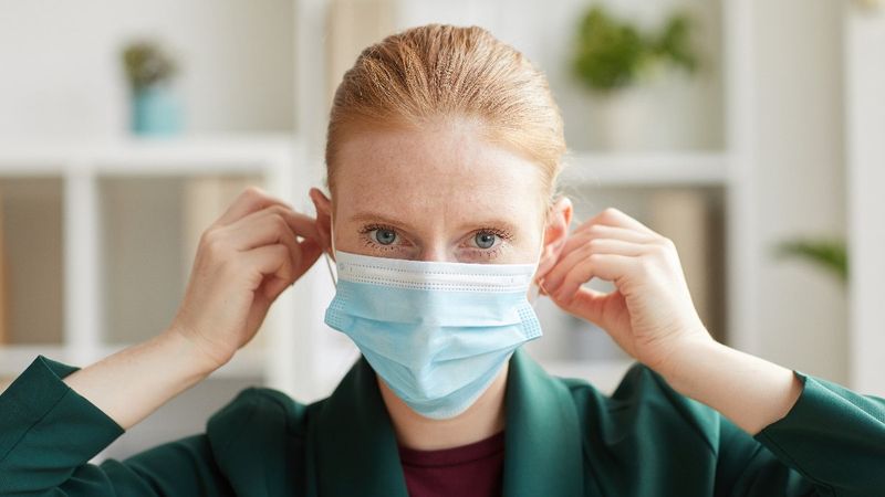 Tevfik Özlü: Grip olan maske takmalı