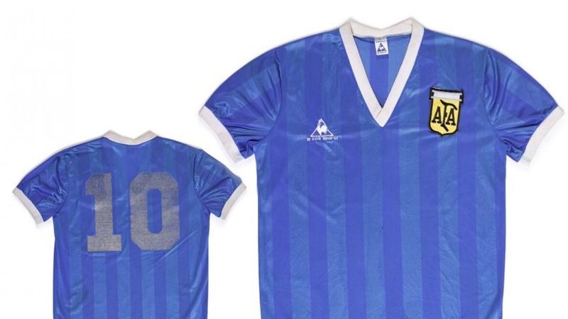 Maradona'nın milyon dolarlık forması