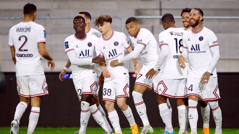 PSG şampiyonluk için hafta sonunu bekleyecek