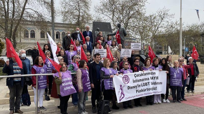 Cumhuriyet Kadınları Derneği, Disney+ kanalının LGBT kararını protesto etti