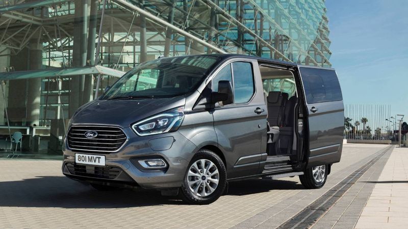 Ford Türkiye ikinci elektrikli minibüsün üretimine başlayacak