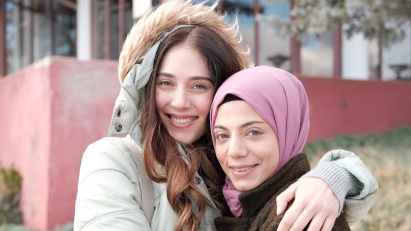 Gönül Dağı'nın Elif'i bikinisiyle güneşlendi, kareleri peş peşe yayınladı! 'Bu kız ne kadar açıldı'