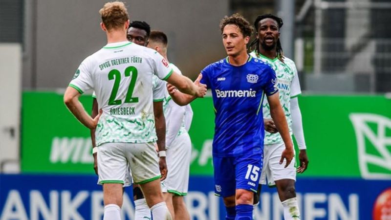 Greuther Fürth, Bundesliga’ya veda eden ilk takım oldu