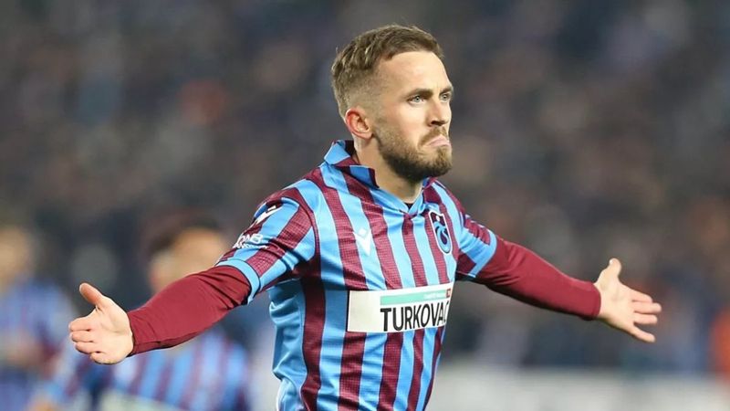 Visca, 14 asistle zirvede yalnız