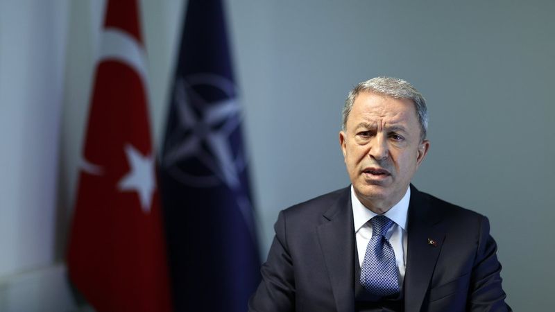 Hulusi Akar: Montrö sorunsuz işliyor