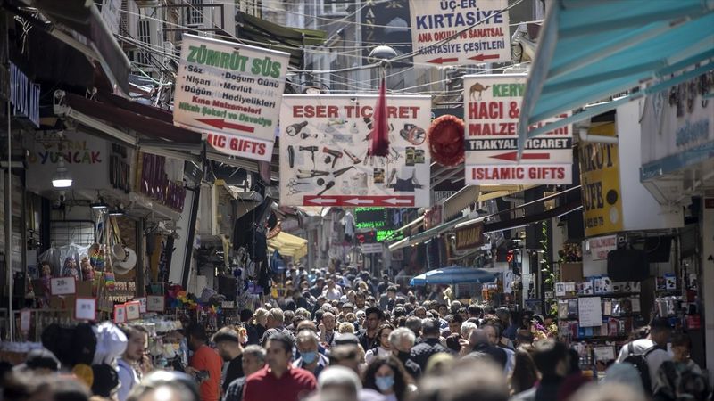 Eminönü'nde bayram hareketliliği