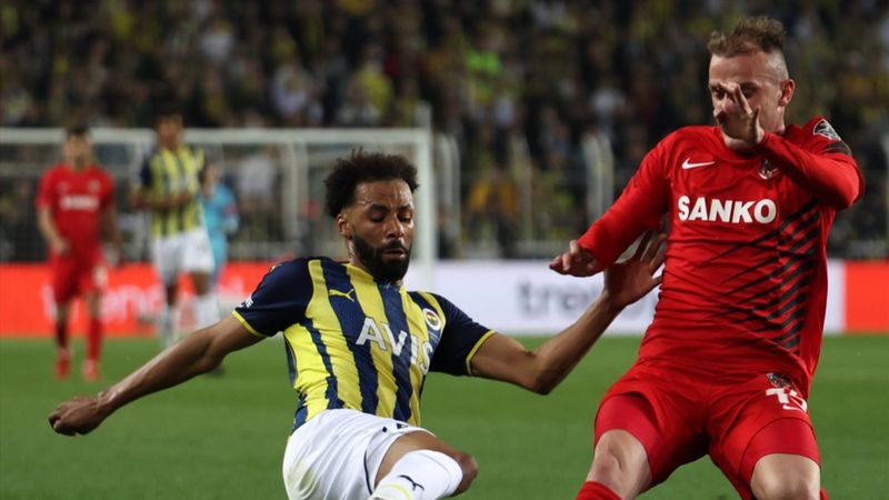 Fenerbahçe, Gaziantep FK'yı 3 golle mağlup etti