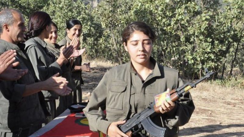 PKK'lılarla fotoğrafları çıkan İBB çalışanı Şafak Duran tutuklandı