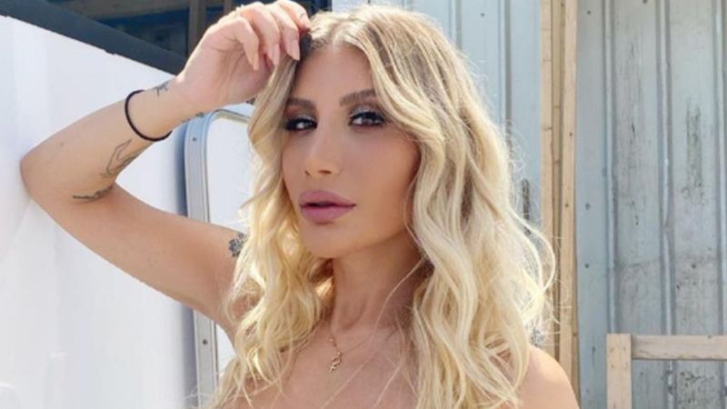 Benzerliği 'pes' dedirtti! İrem Derici'nin erkek kardeşi kopyası gibi...