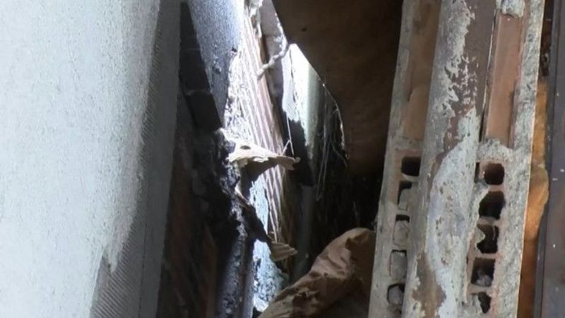 Esenyurt'taki hırsız apartman boşluğuna sıkıştı