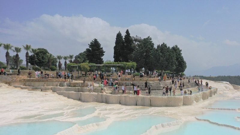 Pamukkale Ramazan Bayramında ziyaretçi akınına uğradı