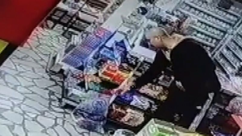 İstanbul'da markette unuttuğu bayramlıkları çalındı