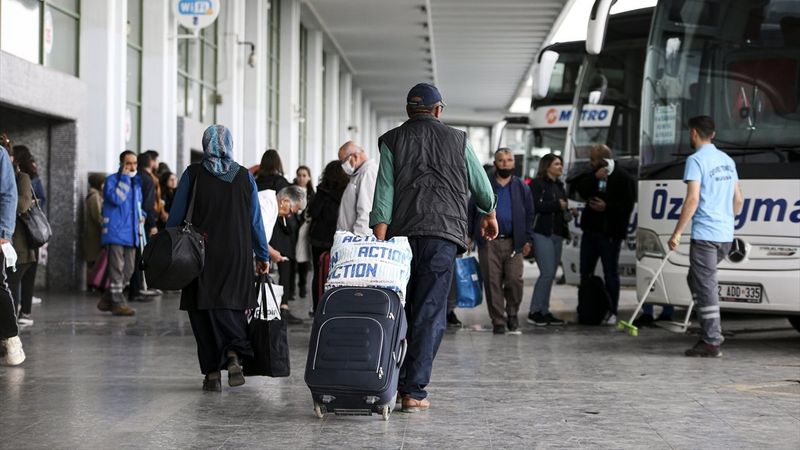 Bayram dönüşleri, AŞTİ'de hareketliliğe neden oldu