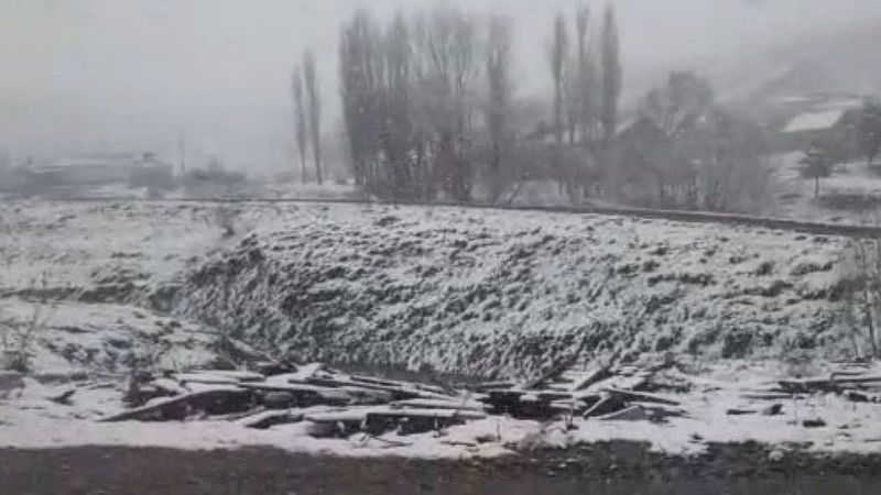 Sivas'ta mayıs ayında kar yağdı