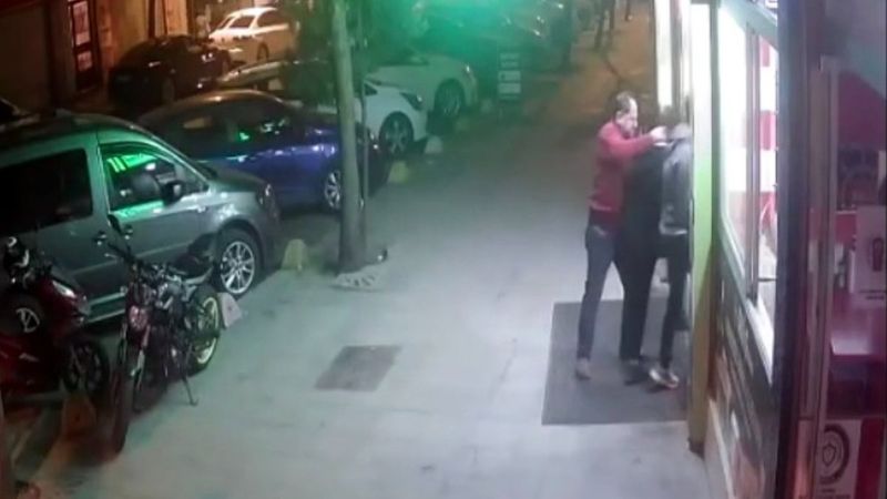 Şişli'de, çiğ köftecide çocukları darbedip depoya kilitlediler