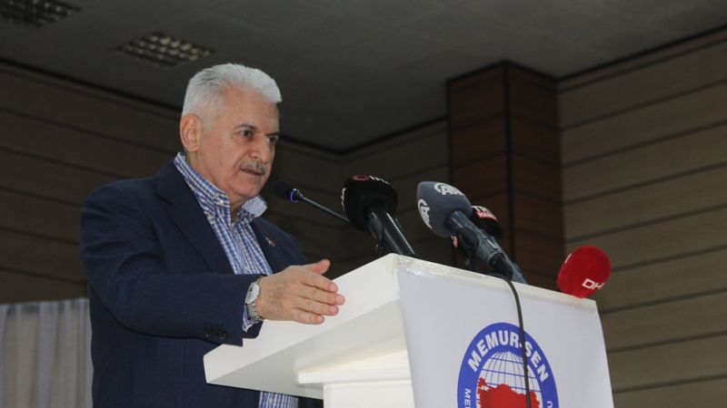 Binali Yıldırım'ın güldüren 'aksakallı' hikayesi