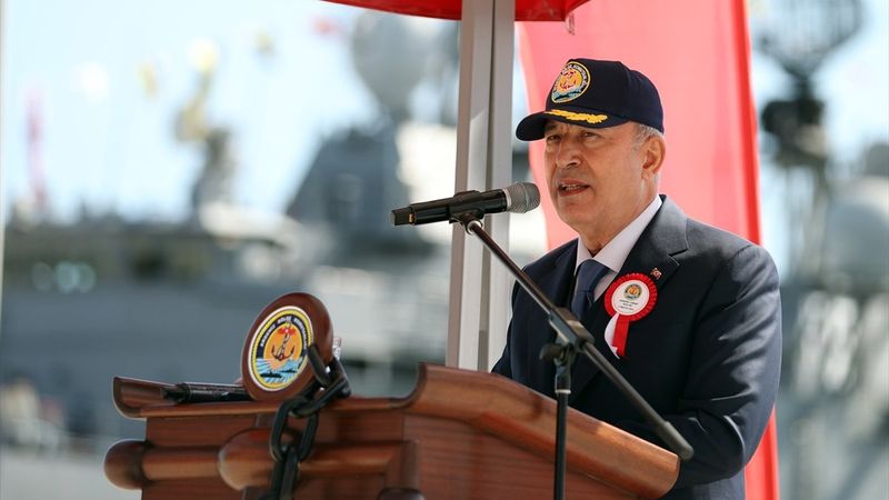 Hulusi Akar: Mehmetçik hudutları koruyor