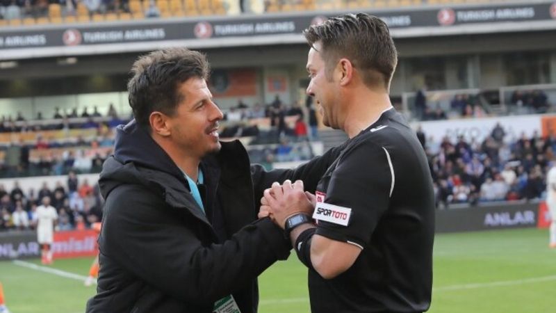 Emre Belözoğlu'ndan Fırat Aydınus'a tepki