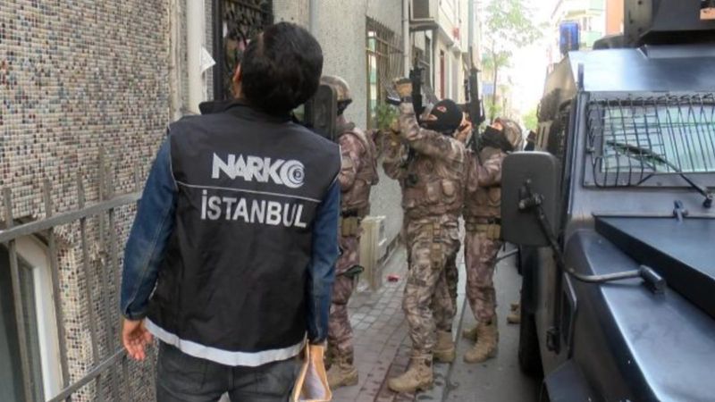 Zehir tacirlerine geçit yok: 1 haftada 3 bin 609 gözaltı