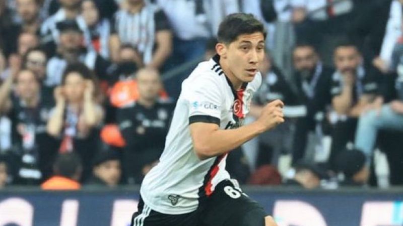 Emirhan İlkkan performansıyla alkış aldı