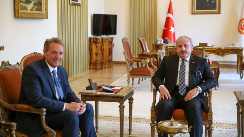 Mustafa Şentop, ABD Büyükelçisi Jeffry Flake'i kabul etti