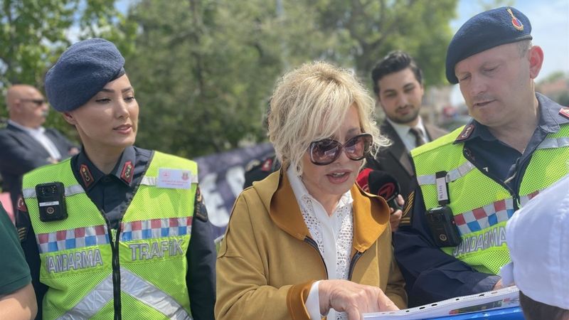 İstanbul'da yayalar için güvenli trafik etkinliği