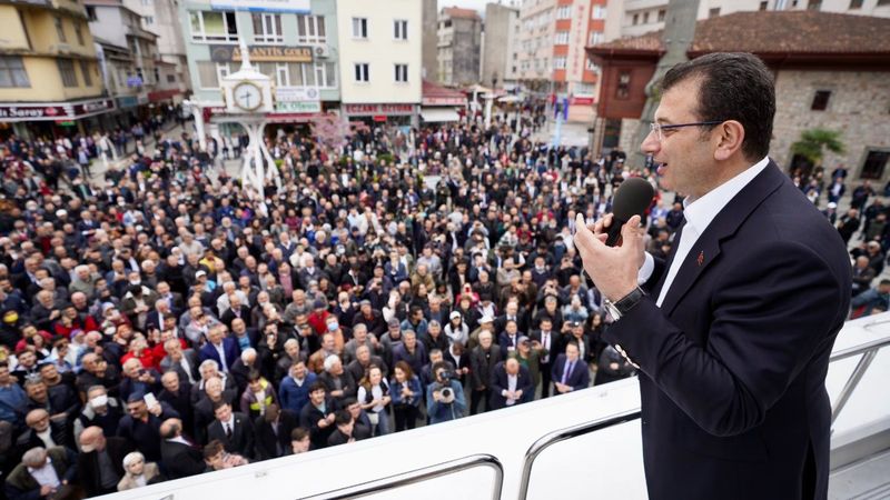 CHP'de İmamoğlu'nun Karadeniz gezisi gerginliği