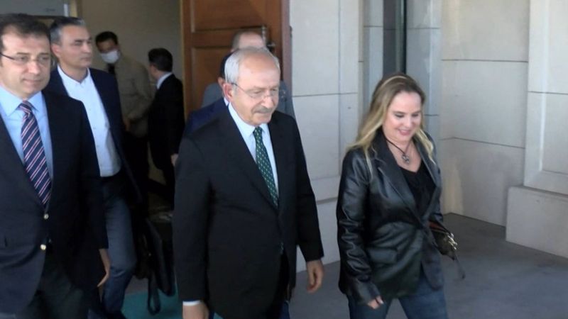 Kemal Kılıçdaroğlu'nu İstanbul'da Ekrem İmamoğlu karşıladı