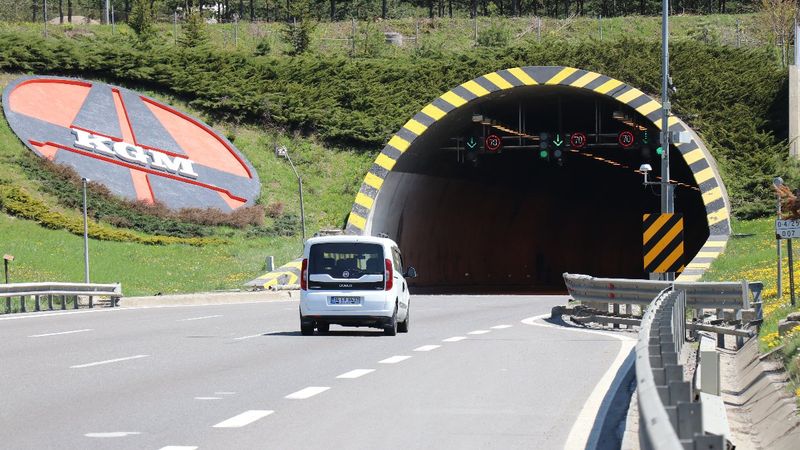 Bolu Dağı Tüneli'nin İstanbul yönü trafiğe kapalı olacak