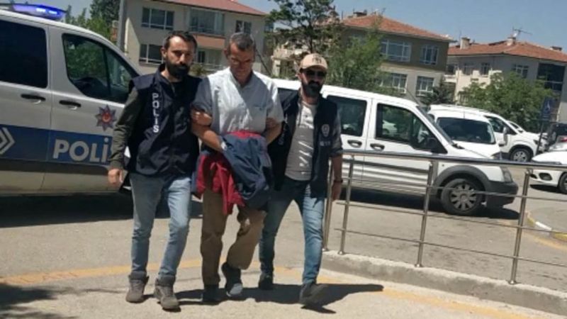 Deva Partili Metin Gürcan gözaltına alındı