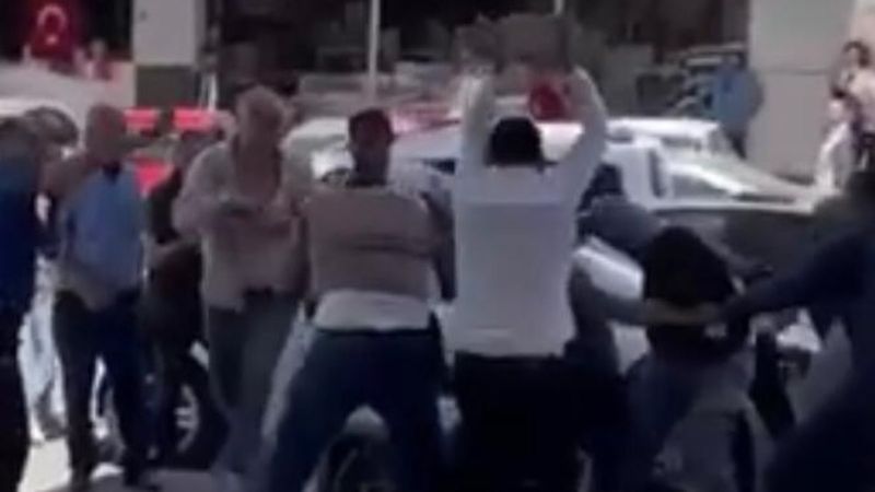 Antalya'da tapu kavgası: Taş ve sopalar havada uçuştu