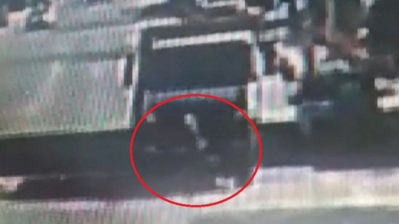 Eskişehir'de hafriyat kamyonunun çarptığı bisikletli hayatını kaybetti