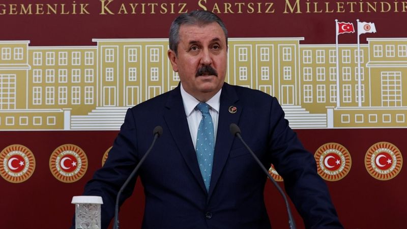 Mustafa Destici: Atatürk istismarından vazgeçsinler