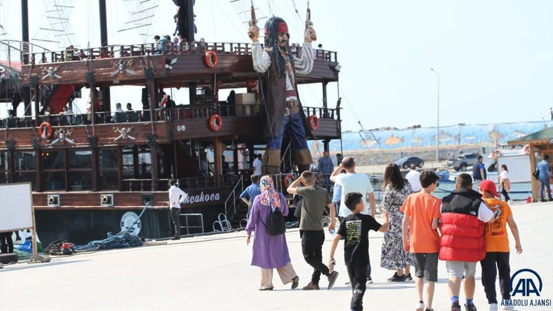 Düzce'nin Akçakoca ilçesinde turizm sezonu başladı